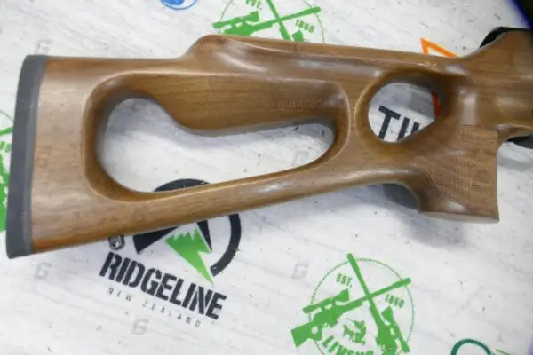 Anschutz .22 LR 1761 thumbhole - Image 2
