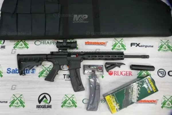 Smith & Wesson .22 LR M&p 15-22 Sport Package 1