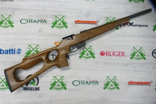 Anschutz .22 LR 1761 thumbhole